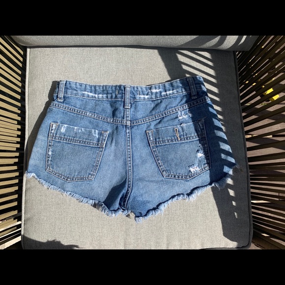 FP Jean Shorts - Picture 3 of 7